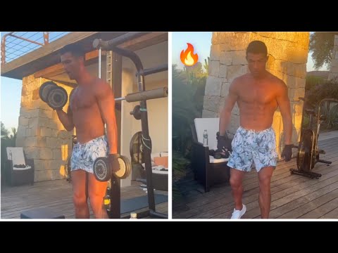 Cristiano Ronaldo Showed off his body in 38 years old!!🔥😱💪