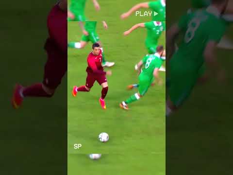 Cristiano Ronaldo Dribbling 🤩🔥